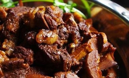 牛炖牛板筋火锅